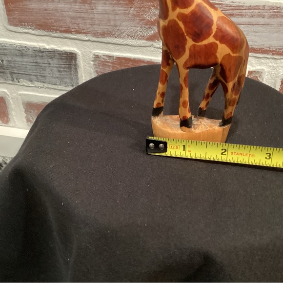 Solid Wood Giraffe - Nicely Detailed - Gently Used - Picture 8 of 8
